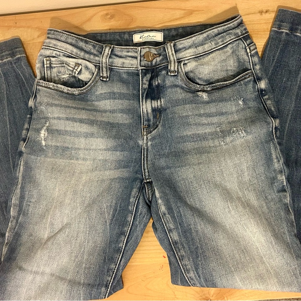 Blue Distressed Women Jeans